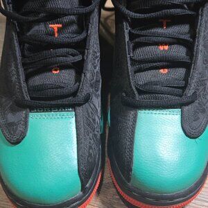 **Jordan Dub Zero GG - Black Infrared 23 Green - Boys Size 5Y**